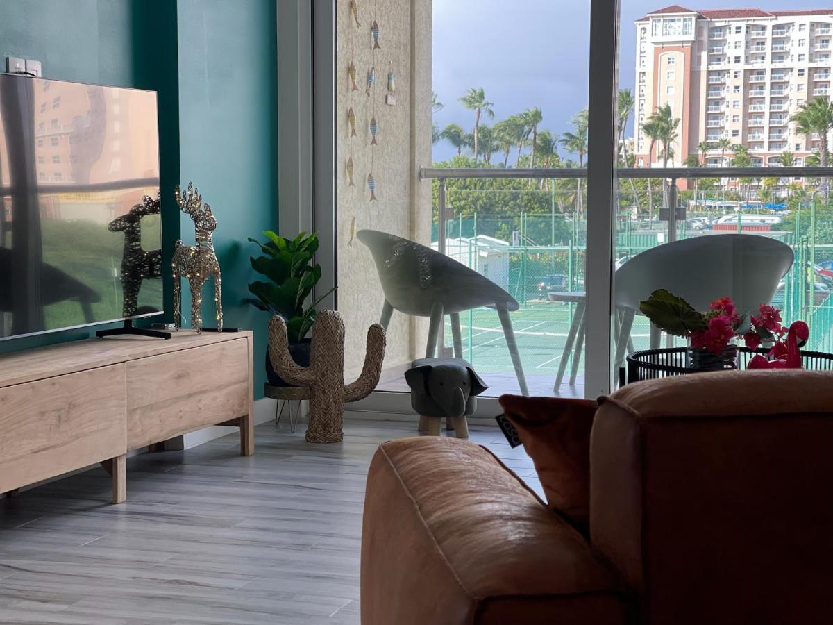 Luxury Ocean View Condo @ Aruba'S Palm Beach Exterior photo