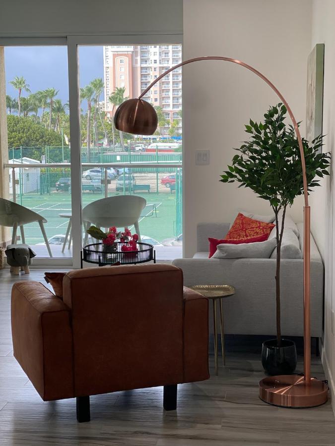 Luxury Ocean View Condo @ Aruba'S Palm Beach Exterior photo